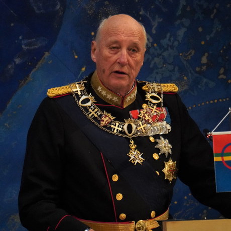 Gonagas Harald rabai ovccát Sámedikki